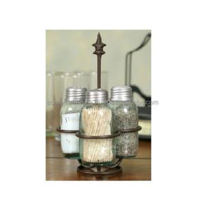 Ensemble élégant de 3 salières et poivrières en métal forgé, parfait pour les ustensiles de cuisine et la vaisselle essentiels fabriqués en Inde - Product Image 1