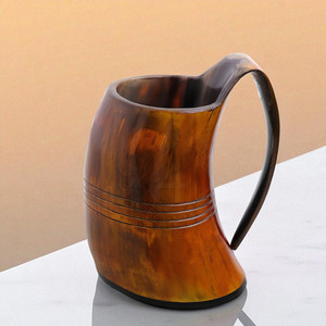 Tasse en corne unique avec motifs naturels Chope d'inspiration viking pour bière Ale Mead ou cadeau idéal pour le bar et la maison - Product Image 5