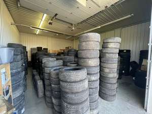 Pneus radiaux neufs et d'occasion pour voitures et camions avec roues et accessoires, vente en gros en vrac - Product Image 4