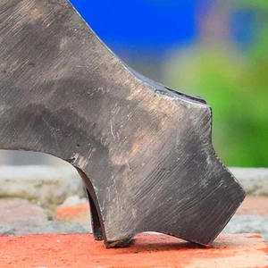 Hacha de Guerra Vikinga Danesa Forjada a Mano de Grado Industrial Grande con Mango de Acero, Réplica Auténtica de Colección - Product Image 4