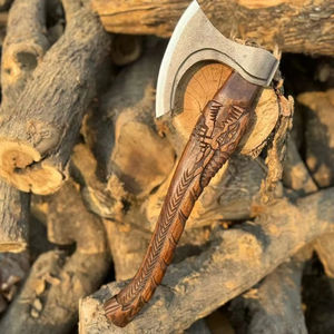 Thewizcrafts Vente en gros, fabrication industrielle sur mesure, service OEM/ODM de haute qualité, LAMES DE PRESTIGE, hache en acier damas gravé, bois - Product Image 2