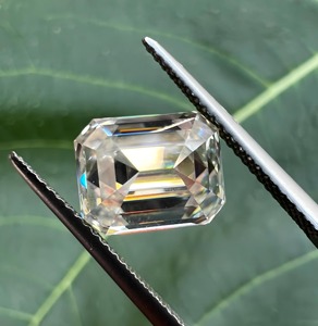 Diamante Cultivado en Laboratorio con Corte Esmeralda VVS D de Tendencia, para la Fabricación de Colgantes, con Certificado IGI, Piedra Suelta de 1-5 Quilates, Todos los Tamaños Disponibles - Product Image 4