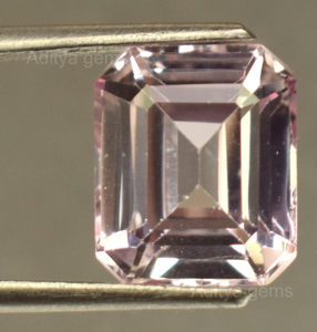 มอร์แกไนต์ธรรมชาติ รูปทรงแปดเหลี่ยม ทรงเอเมอรัลด์คัท สีชมพู พลอยหลวม ขายส่ง ขนาดฟรี ปรับขนาดได้ รูปทรงสี่เหลี่ยมผืนผ้า รับรองคุณภาพ - Product Image 4