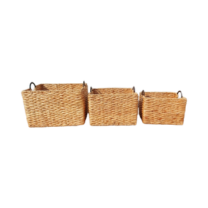 Vintage-Style Bamboo Water Hyacinth <b>Basket</b> with Lid and Carrying Handle <b>for</b> Storing Wine Fruit Cake New Year <b>Gifts</b> - Product Image 1