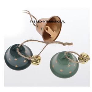Laiton Métal Forme Ronde Plaqué Or Cloches De Noël Moderne Fantaisie Style Ornement Suspendu Décoration De Noël Cloches - Product Image 5