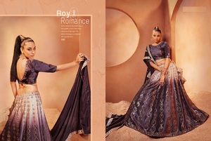 Lehenga Choli-terciopelo semicosido bordado, exclusivo, nuevo - Product Image 4