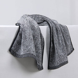 Serviette de sport durable, douce, à séchage rapide, en microfibre, pour la salle de sport, la remise en forme, l'entraînement, la course à pied, le cyclisme et les activités de plein air - Product Image 3