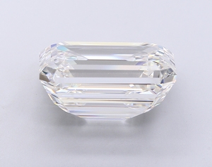Diamante Cultivado en Laboratorio con Corte Esmeralda de 15.02 Quilates, Color G, Claridad VS1, Perforado con Láser, Certificado IGI - Product Image 6