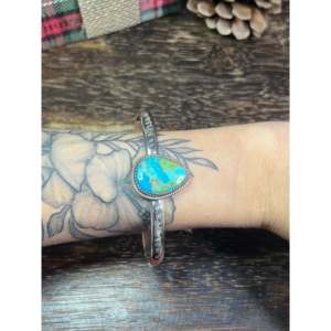 Southwest #16 Kingman Turquoise & Sterling <b>Silver</b> <b>Cuff</b> <b>Bracelet</b> Made with Style & Elegance Perfect Fashion Accessory - Product Image 2