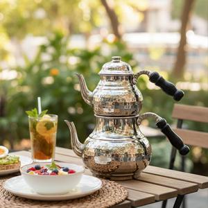 กาน้ำชาทองแดงตีขึ้นรูปด้วยมือ ดีไซน์โลหะทนทาน - Product Image 5