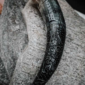 Stein poli unique personnalisé idéal pour les amateurs de bière et d'hydromel pour la décoration potable - Product Image 3