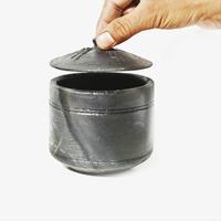 Pot à cornichons en terre cuite fait main, design cylindrique élégant, 200 ml, durable, recyclable, pour le rangement des condiments dans la cuisine