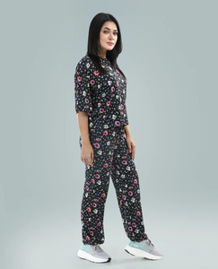 2025 nouveauté vente chaude dernière conception femmes vêtements 2 pièces ensemble femmes solide haut deux pièces pantalon ensemble fabriqué au Bangladesh - Product Image 3