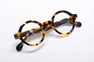 Lunettes optiques classiques en acétate marron unisexe - Product Image 4
