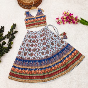 Shoryam Fashion Lehenga Choli Dupatta Traditionnel et Élégant pour Fille, sans Manches, en Polyester, à Imprimé Numérique, Style Ethnique, pour Mariage et Fête - Product Image 1