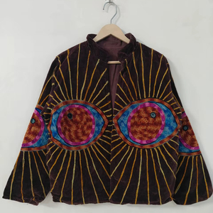 Veste Suzani en velours brodée à l'œil, style bohème, veste statement artisanale, veste Suzani en velours faite à la main avec motif œil - Product Image 1
