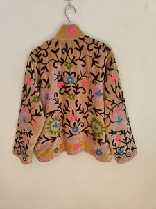 Veste en velours rose indien brodée Suzani, faite à la main, motif floral, style ethnique bohème, pour femme, veste indienne - Product Image 5