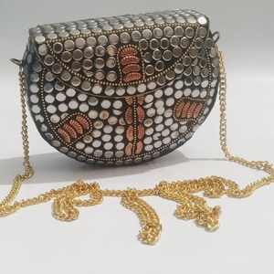 Pochette de conception de mosaïque en métal fait à la main abordable de haute qualité pour les femmes au prix de gros de l'Inde par RF Crafts - Product Image 4