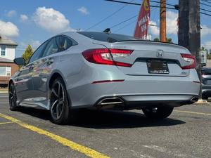 CLEAN 2022 Honda Accord Sport Édition Spéciale Traction Avant Conduite à Gauche 50001-75000 Miles 200-250 ch - Product Image 3