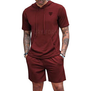Ensemble de sweat à capuche et short d'entraînement de sport décontracté Offre Spéciale 100% coton vêtements de sport et de fitness d'hiver avec short à capuche assorti - Product Image 1