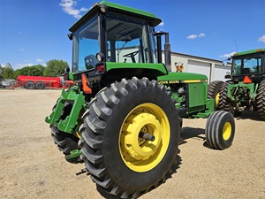 VERIFIED SUPPLIER OF USED 1989 JOHN DEE RE 4055 126HP MFWD Ready For Sale And Delivery Worldwide - Product Image 3