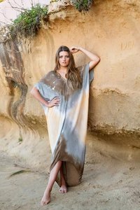 2023 vacaciones de verano Floral Tie Dye Kaftan cuello en V media manga Maxi vestido para mujeres con longitud hasta el suelo y cintura Natural - Product Image 2