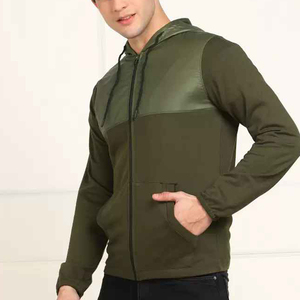 Sweat à capuche en polaire de polyester 100% pour hommes, sweat à capuche vierge à sublimation pour l'hiver, motif brodé pour impression personnalisée - Product Image 2