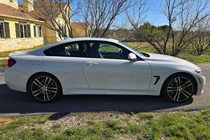 BMW 430i Coupé 2020 d'occasion en bon état, boîte manuelle 6 vitesses, pack M Sport, non modifié - Product Image 2