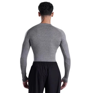 Camisas de gimnasio de compresión de poliéster 100% para hombre, ropa de gimnasio de entrenamiento Rashguard de manga larga, secado rápido, ajuste ajustado, MOQ bajo - Product Image 4