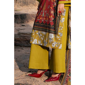 ชุดสูทผ้าลอนพิมพ์ลาย 3 ชิ้นสำหรับผู้หญิง พร้อมผ้าคลุมไหล่ชีฟอง รุ่น SD-52207 - Product Image 2