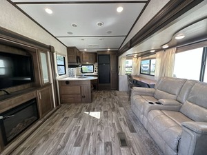 Se vende K-E-Y-S-T-O-N-E C-O-U-G-A-R H-A-L-F-T-O-N 2-9-R-K-S usado del 2019 - Product Image 4
