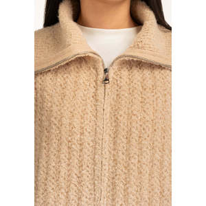 Suéter de punto largo informal para mujer, estilo vintage, antipilling, 380g, con logo frontal, esencial para la temporada de invierno y otoño. - Product Image 1