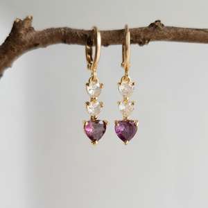 ต่างหูห้อยทรงหัวใจพลอยอเมทิสต์สีม่วงธรรมชาติ เงินแท้ 925 ชุบทอง 14K เครื่องประดับวินเทจ - Product Image 5