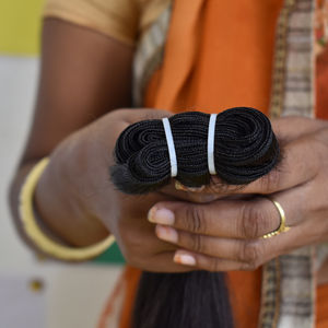 Vente en gros Extensions de paquet de cheveux indiens bruts vierges alignés sur les cuticules complètes 100% - Product Image 3