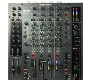 Mezclador de consola de audio de 6 canales original nuevo 92 bolsa conveniente para Club y DJ DE SEIS CANALES - Product Image 1