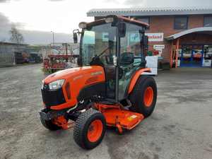 รถแทรกเตอร์ Kubota M704-K รถแทรกเตอร์ Kubota ชั้นหนึ่ง (G4) รถแทรกเตอร์ในราคาที่ต่ำมาก - Product Image 4