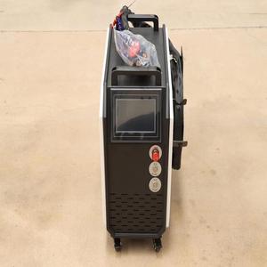 Machine de nettoyage laser portative pour l'élimination de la rouille, 300W, sur surfaces métalliques, bois et briques - Product Image 3