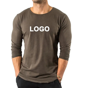 Vente en gros OEM T-shirts à manches longues pour hommes dans le meilleur matériau T-shirt respirant avec logo personnalisé - Product Image 1