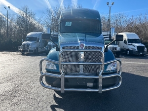 Bon prix - Camion semi-remorque Kenworth T680 2020 avec cabine intégrale de 76 pouces, 455 CV, boîte automatique 12 vitesses, occasion à vendre - Product Image 2