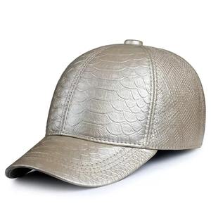 Nuevos sombreros para hombres y mujeres primavera otoño cuero genuino patrón de serpiente gorra de béisbol Unisex ajustable con visera - Product Image 1