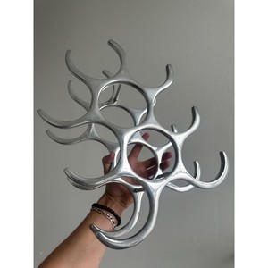 Exhibidor de Botellas de Vino de Acero Inoxidable con Doble Superficie para 8 Botellas, Caja de Metal Plateada Personalizada para Cerveza, Empaque con Logotipo Personalizado, Venta al por Mayor - Product Image 4