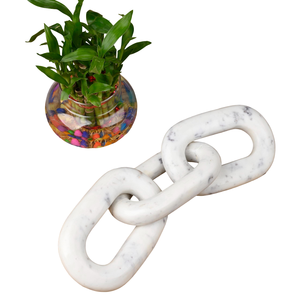 หินอ่อนสีขาวที่มีคุณภาพดีที่สุดเหนือกาลเวลาสำหรับการตกแต่งบ้านที่หรูหราการตกแต่งโซ่ที่เป็นมิตรกับสิ่งแวดล้อมเพื่อความสวยงามของประติมากรรมในการตกแต่งภายใน - Product Image 3