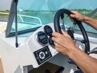 Akıllı 7.3m 24ft Kaynaklı Alüminyum Dıştan Takma Motorlu Balıkçı Teknesi-Yüksek Performanslı Derin V Spor Yat Yüksek Güçlü Otonom Yapay Zeka Sürüşlü
