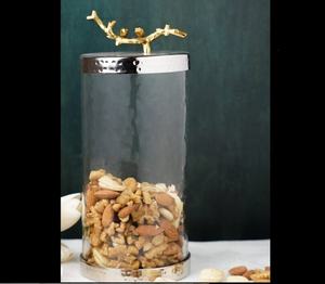 Recipiente de vidrio clásico con tapa dorada para el almacenamiento de alimentos y condimentos en la cocina del hogar Estilos de cubierta - Product Image 6