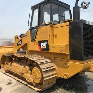 Chargeuse sur chenilles Caterpillar 973D d'occasion, 28 tonnes, godet de 3,2 m³, marque japonaise d'origine, faible nombre d'heures, certifiée CE, matériel de construction - Product Image 4
