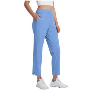 Capri de golf para mujer diseñado para deportes al aire libre que proporciona comodidad transpirable y ajuste flexible - Product Image 4