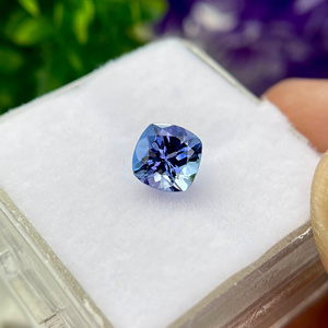 Bi-Color Tanzanite & Zoisite Coussin Coupe Pierres Précieuses Lâches Bleu Naturel pour la Fabrication de Bijoux en Gros de la Boutique - Product Image 2