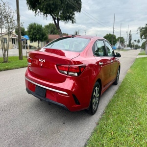 Kia Rio LX 2023 ECONÓMICO Y ELEGANTE - Product Image 1