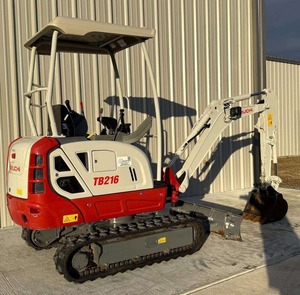 รถขุดขนาดเล็ก Takeuchi TB216 สำหรับงานหนัก พร้อมเครื่องยนต์ ปั๊ม เกียร์บ็อกซ์ PLC ประสิทธิภาพสูง สำหรับงานดิน รับประกัน 1 ปี - Product Image 1