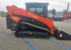 รถตักล้อยาง Kubota SVL97-2 มือสอง ขนาด 1 ตัน สำหรับงานก่อสร้าง ฟาร์ม และงานในสวน - Product Image 3